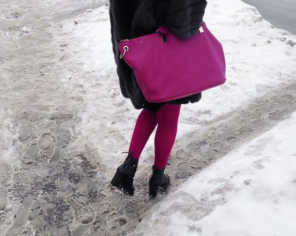 Les collants polaires pour rester élégant en hiver